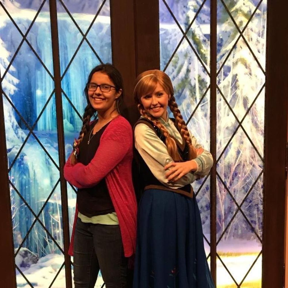 Meet your Posher, Karissa